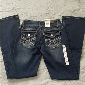 Wallflower 'The Luscious Curvy Fit Bootcut' Medium Wash with White Stitching NWT